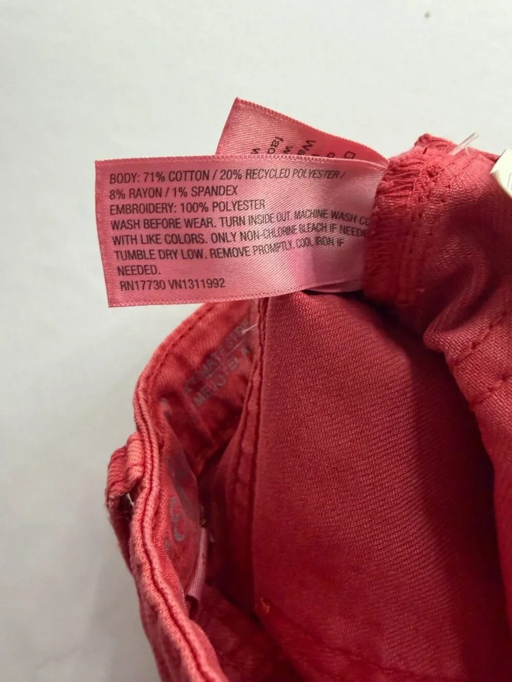 Cat & Jack Toddler Mid Rise Adjustable Waist Shorts Red Stars Size 2T & 3T NWT